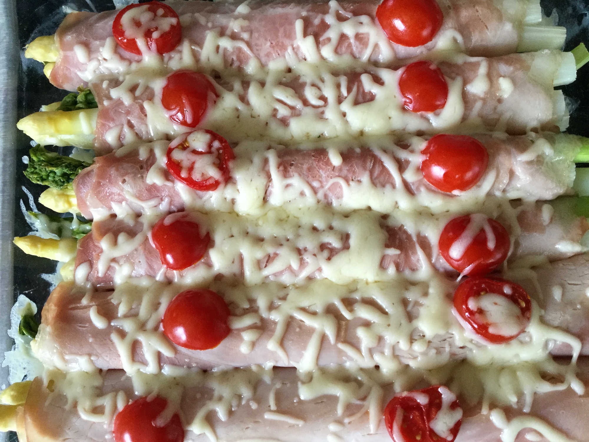 Spargelröllchen gratiniert